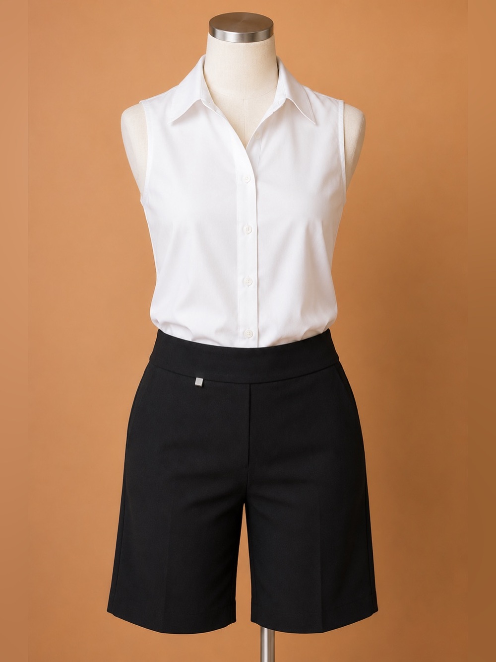 END OF SUMMER SALE! NWOT Peck & Peck Black Bermuda Shorts Size 10